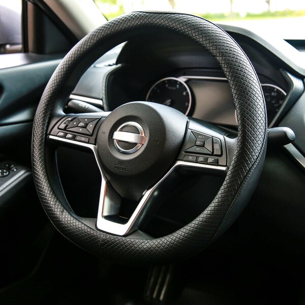 Dsv Standard Steering Wheel Cover, Leather, Black, 15in 99192 - main